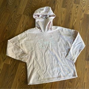 Woman’s UA sweatshirt size large
